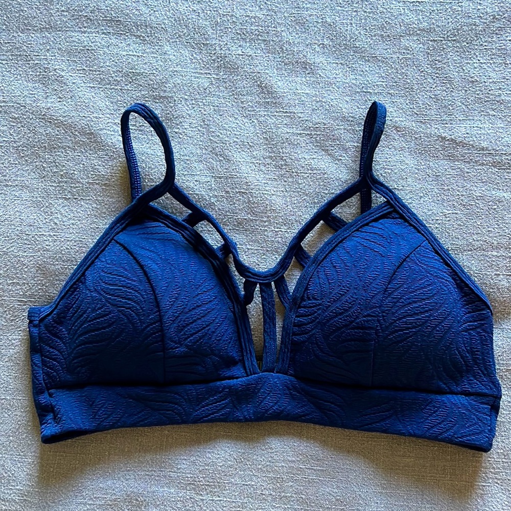 Coco on the Go- Large Navy Blue Sports Bra